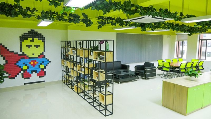文化传媒公司法人变更：风险与应对策略